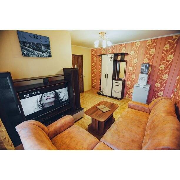 Фотографии номера Номер эконом с 1 двуспальной кроватью в Гостинице Боярд Уссурийск