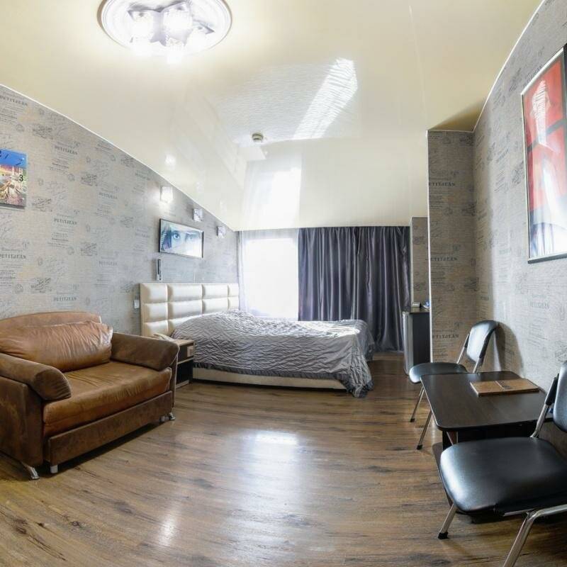 Фотографии номера ПОЛУЛЮКС в Гостинице Боярд Уссурийск