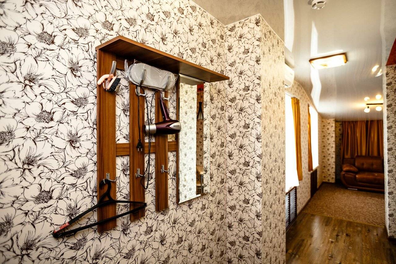 Фотографии номера Номер эконом с 1 двуспальной кроватью в Гостинице Боярд Уссурийск