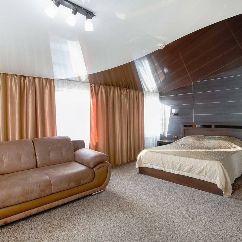 Фотографии номера АПАРТАМЕНТЫ в Гостинице Боярд Уссурийск